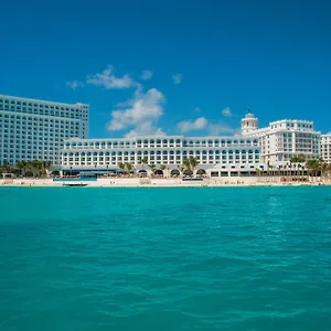 Отель Riu (adults Only)